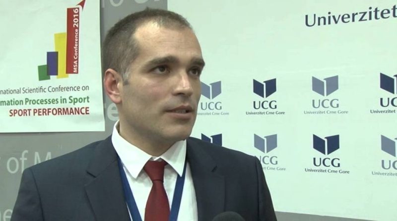 dekan Fakulteta za sport i fizičko vaspitanje Stevo Popović