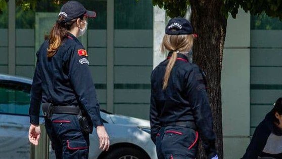 Policija