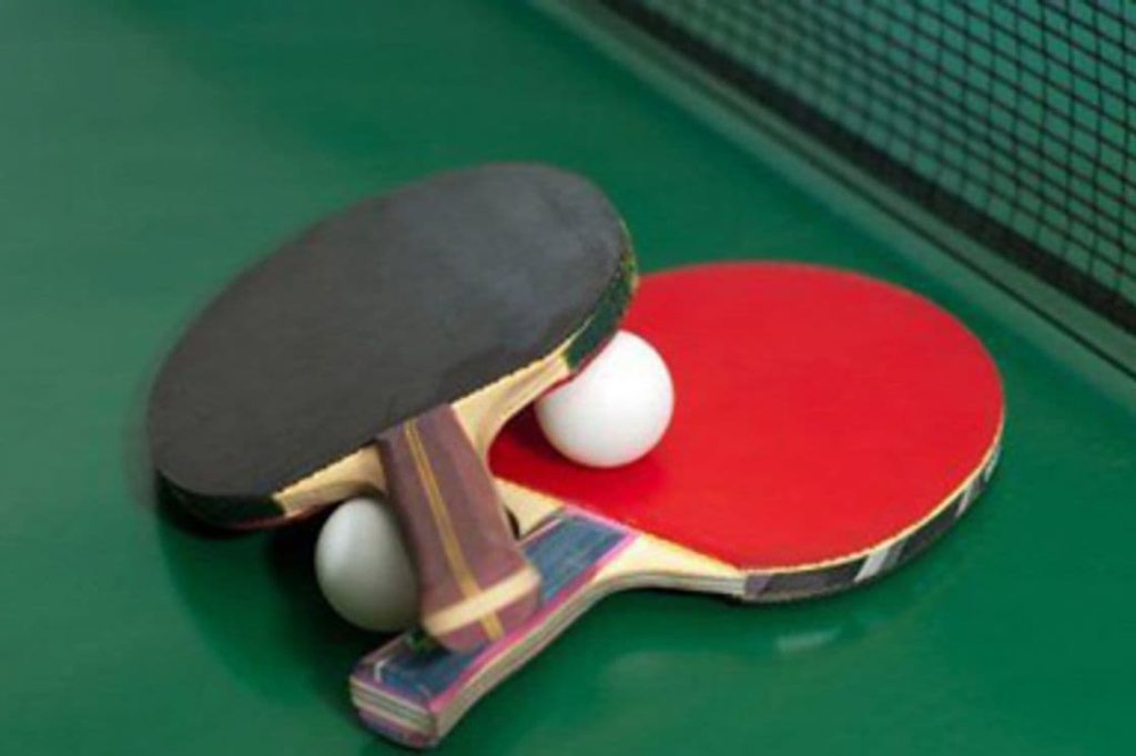 Tenis