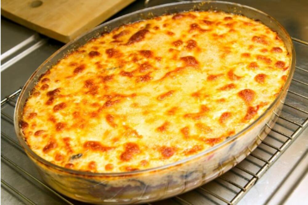 musaka, tunjevina, meso , sastojci