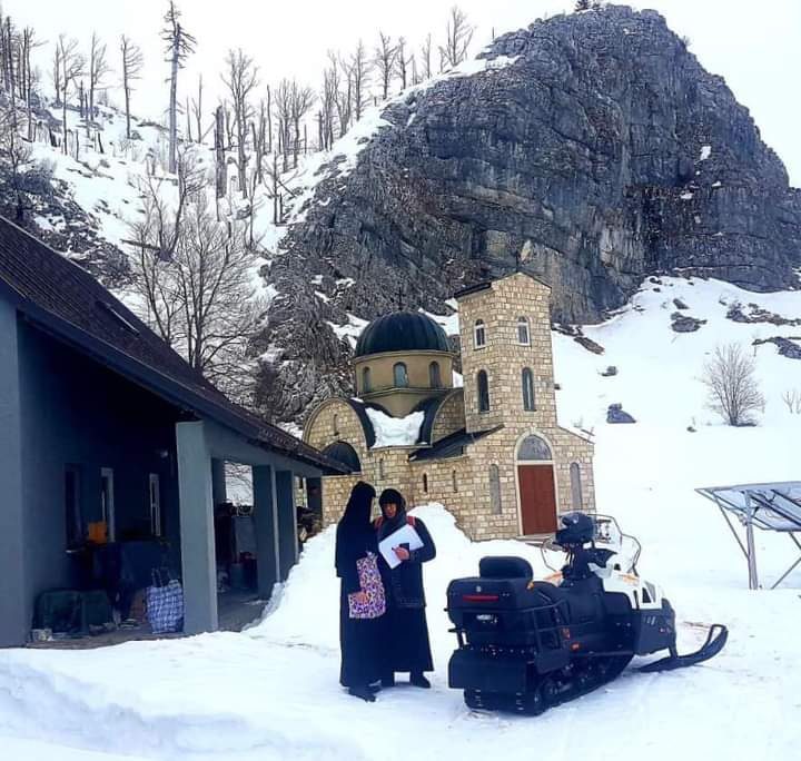 monahinju vratili u sominu