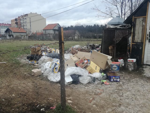 Čitaoci šalju: Mještani Mrkošnice „ispaštaju“ zbog tuđeg smeća