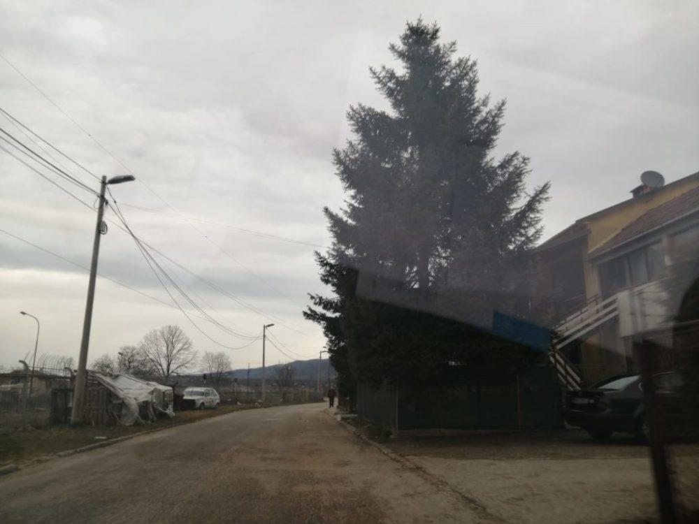 Čitaoci šalju: Brzo se vozi treba postaviti ležeće policajce