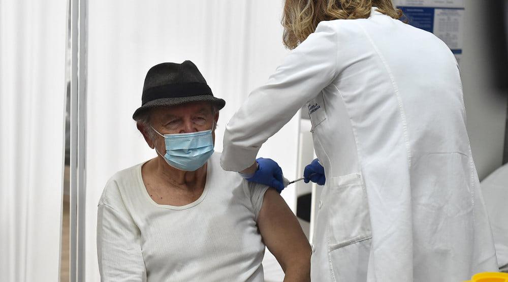 Bloomberg: Crna Gora na začelju po stepenu vakcinacije