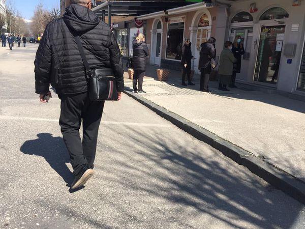 Nikšićani poštuju mjere