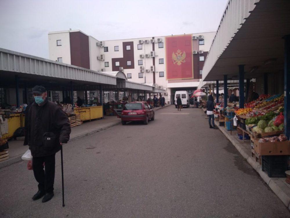 Dobra ponuda i dobra prodaja na pijaci u Nikšiću