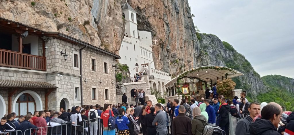 ostrog, joanikije,Sveti Vasilije