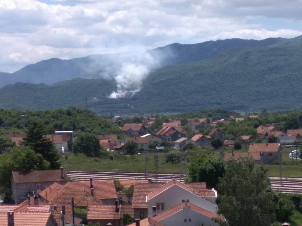 DMEN: Pod hitno riješiti problem požara na deponiji Mislov do