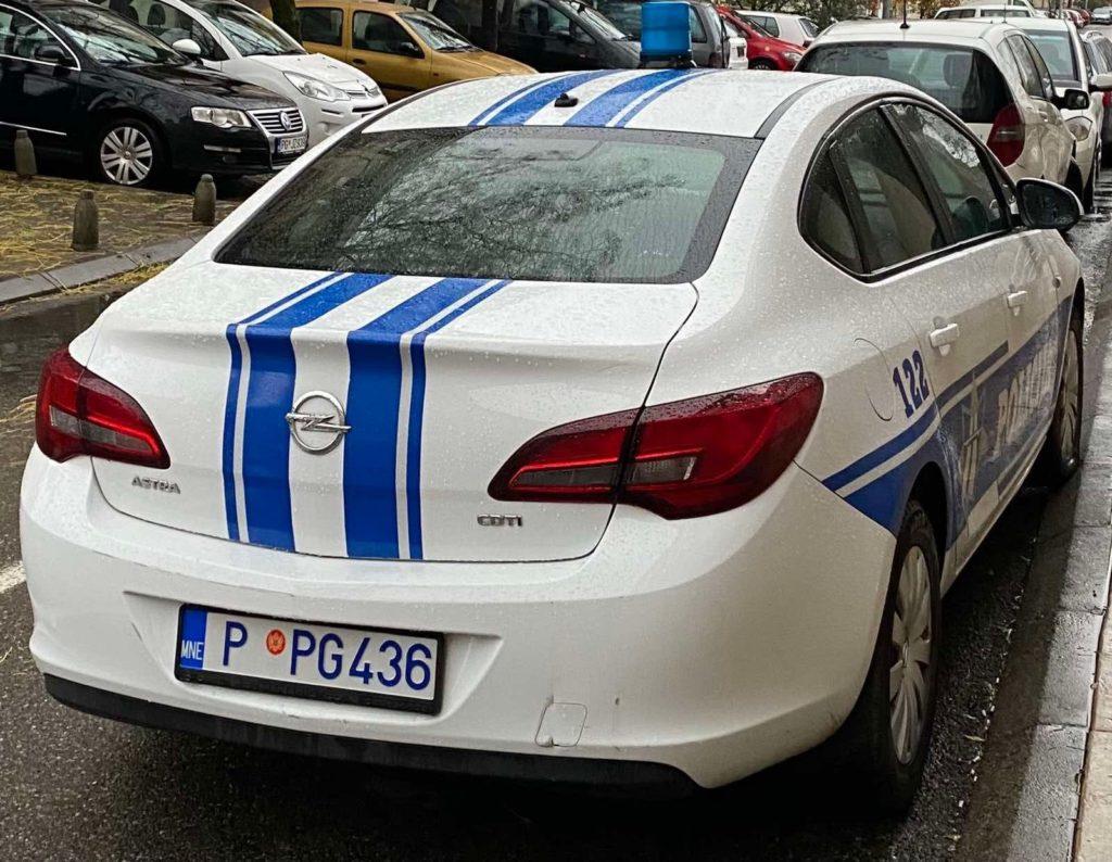 Policijsko auto