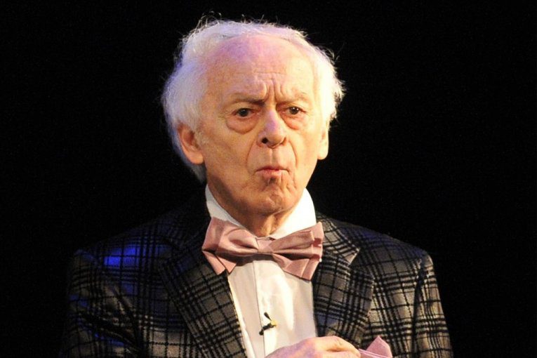 glumac Nikola Simić