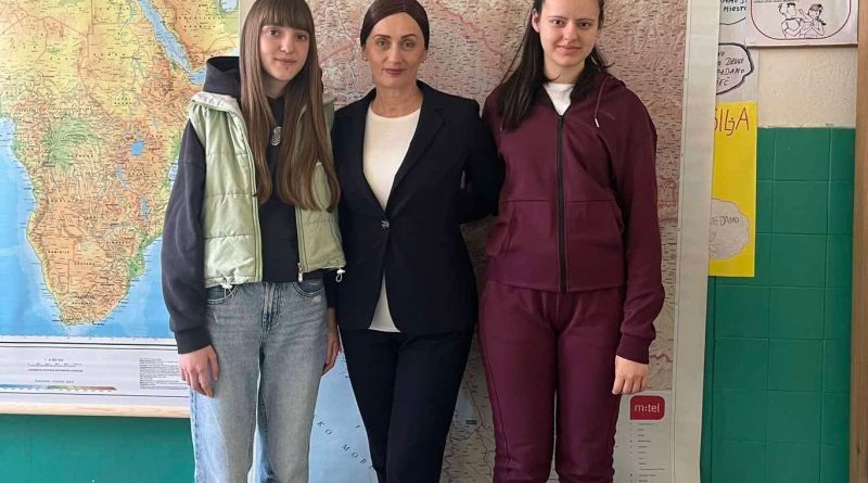 Ana Gagović osvojila drugo mjesto na državnom takmičenju iz geografije