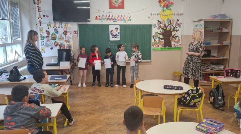 Svjetski dan glasa Nikšić OŠ Olga Golović učenici aktivnosti