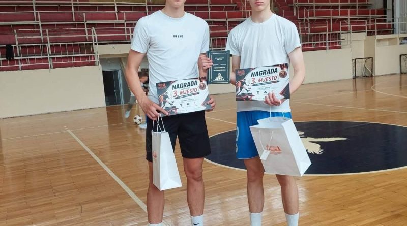 Srednja stručna škola Nikšić, tekbol turnir, srednje škole, Matija Gojković, Jovan Vujović, sport učenici, Nikšić