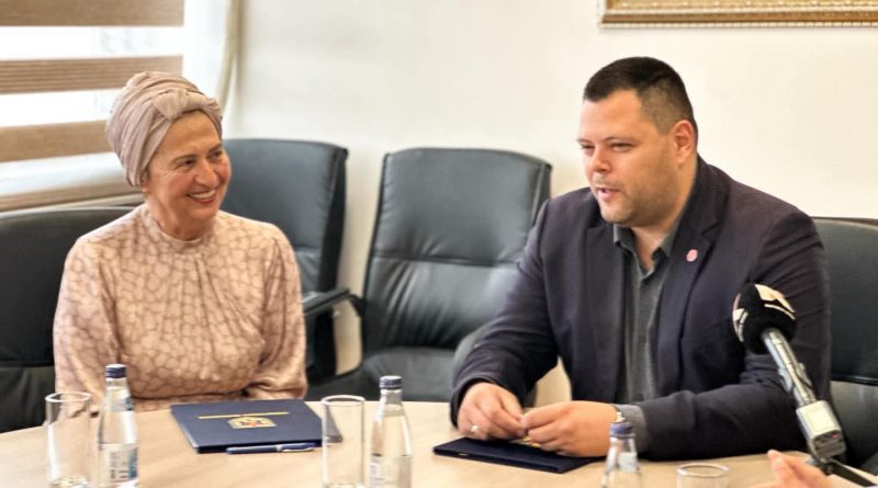 Opština Nikšić, Islamska zajednica, Marko Kovačević, donacija, Nikšić, Damir Hodžić, Refika Tuzović
