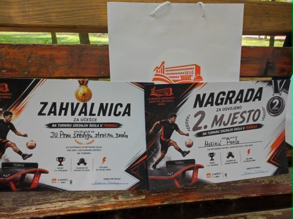 Prva srednja stručna škola Nikšić, tekbol, Pavle Musikić, Miloš Mrvošević, sport Nikšić, školsko takmičenje, teqball, učenici Nikšić