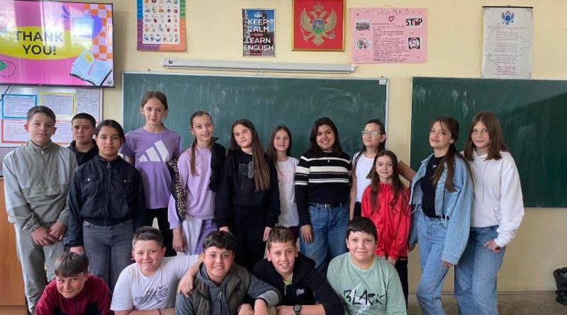 OŠ Mileva Lajović Lalatović, Mirovni korpus, Nathalia, engleski jezik, Nikšić, obrazovanje, SAD