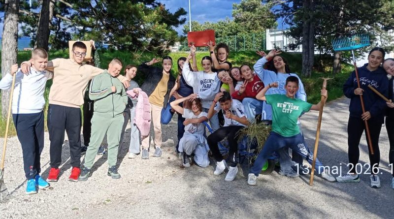 OŠ Braća Ribar, akcija čišćenja, školsko dvorište, ekologija, učenici, Nikšić