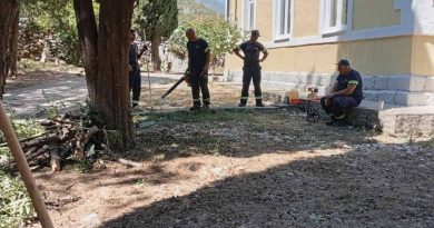 Uređeno dvorište OŠ "Dobrislav Đedo Perunović".