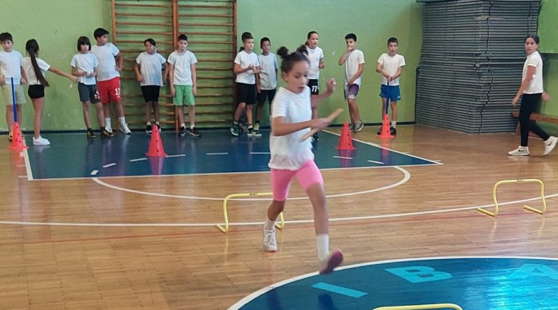 Petaci OŠ “Braća Ribar” obilježili Dan školskog sporta