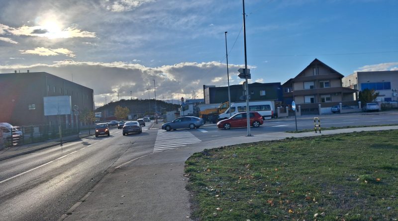 Sunčan i miran jesenji dan u Nikšiću