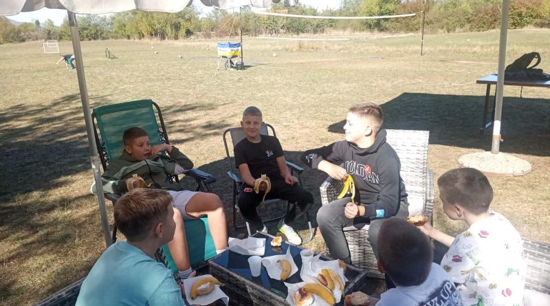 Đaci OŠ “Braća Ribar” uživali u jesenjem danu na Bršnu